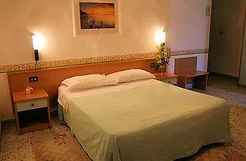 Hotel La Pergola Hotel San Giovanni a Piro