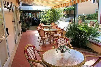 Hotel La Pergola 2*