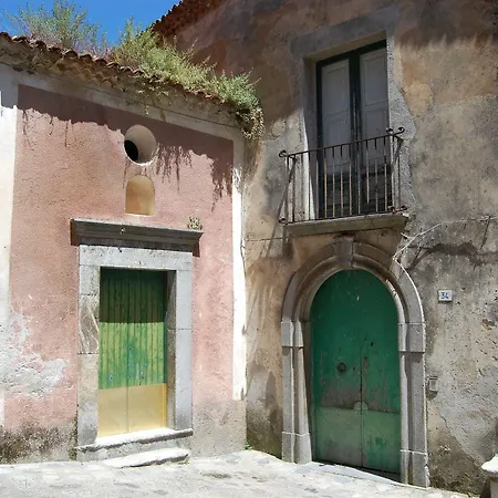 La Pergola Hotel 2*
